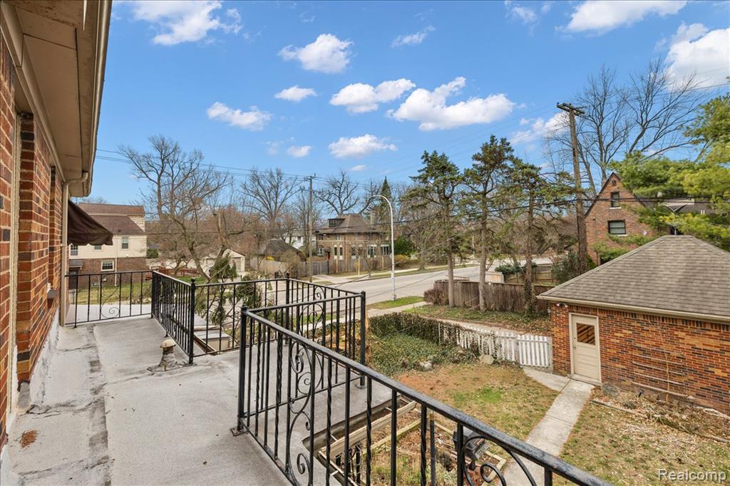 1205 Harvard Road, Grosse Pointe, MI 48230 — Photo 36
