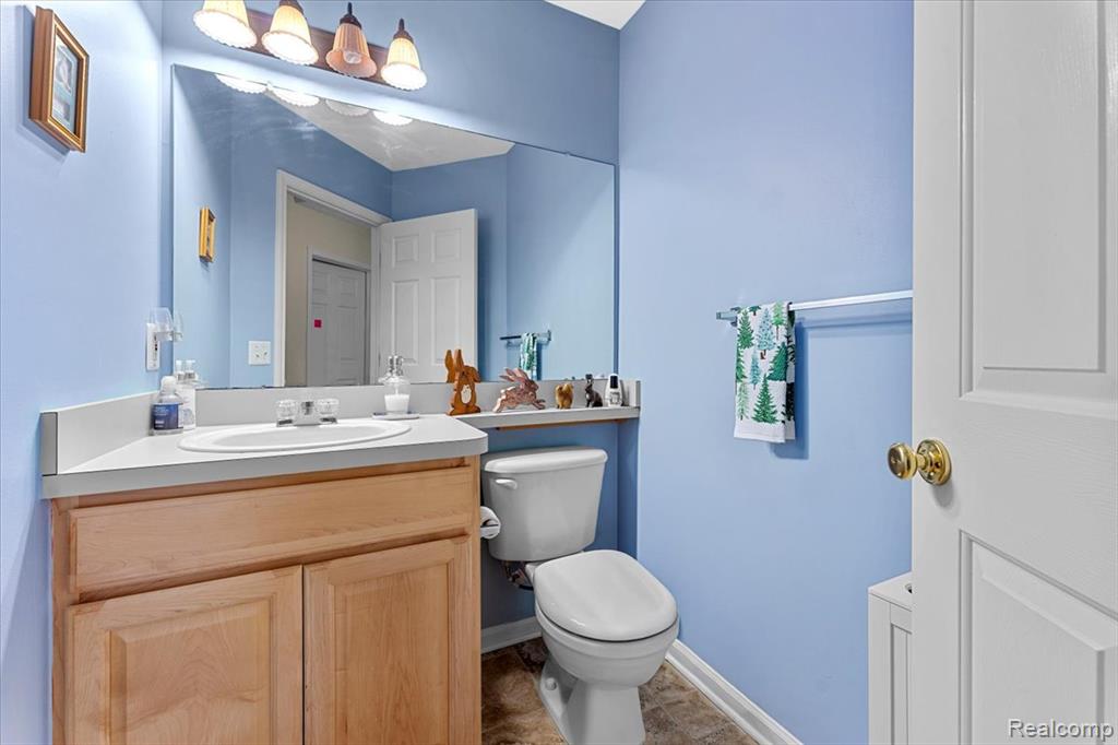 5457 Greenway Drive, Trenton, MI 48183 — Photo 17