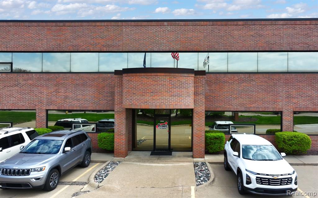51214 Industrial Drive, Macomb, MI 48042 — Photo 2
