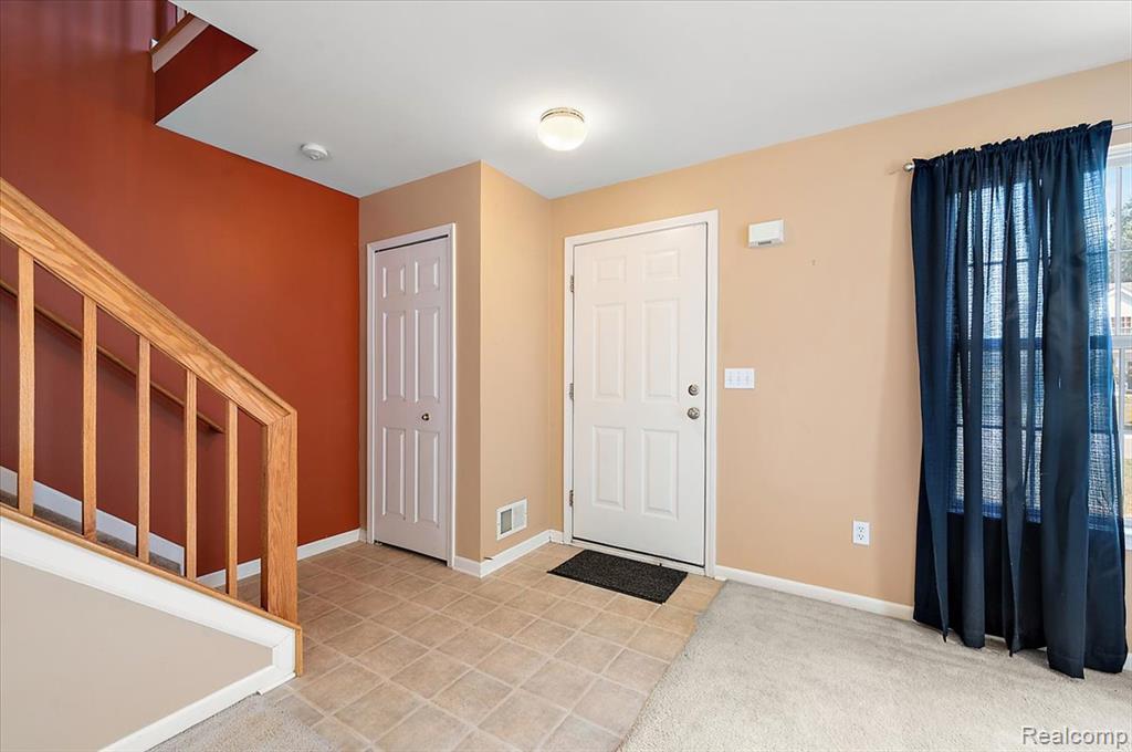 13042 Cumberland Court, Van Buren, MI 48111 — Photo 8