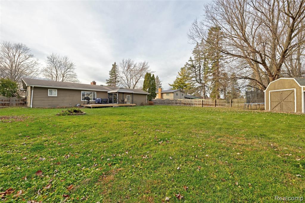 5379 Linden Road, Swartz Creek, MI 48473 — Photo 43