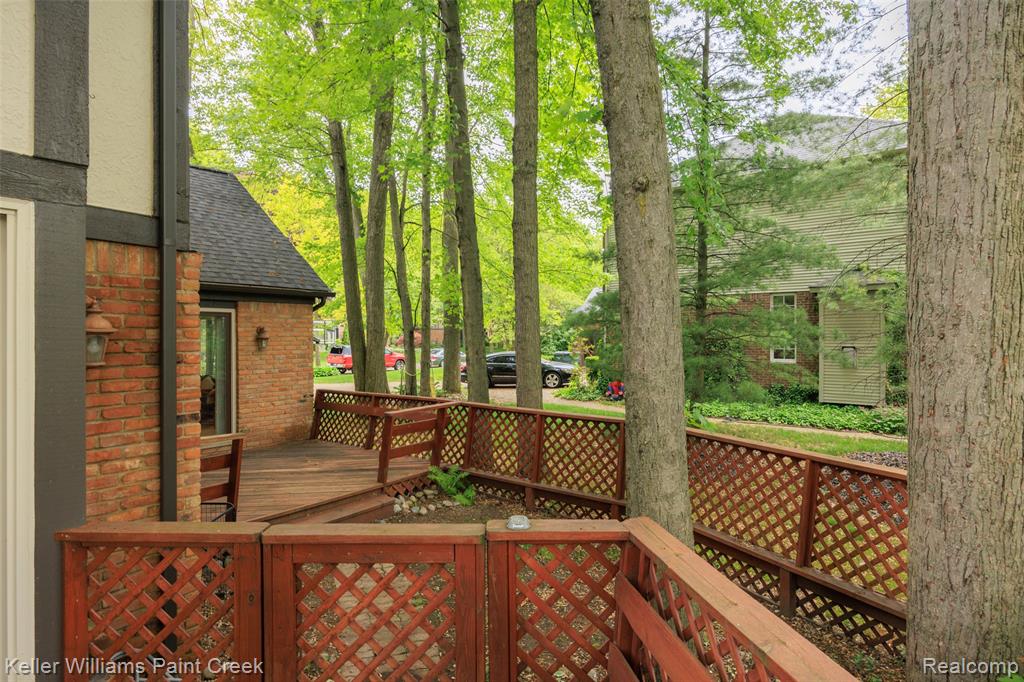 53362 Robinhood Drive, Shelby Twp, MI 48315 — Photo 45