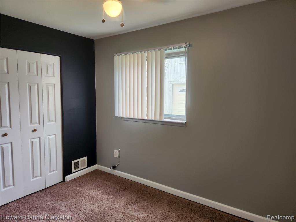 6679 Saline Drive, Waterford, MI 48329 — Photo 8
