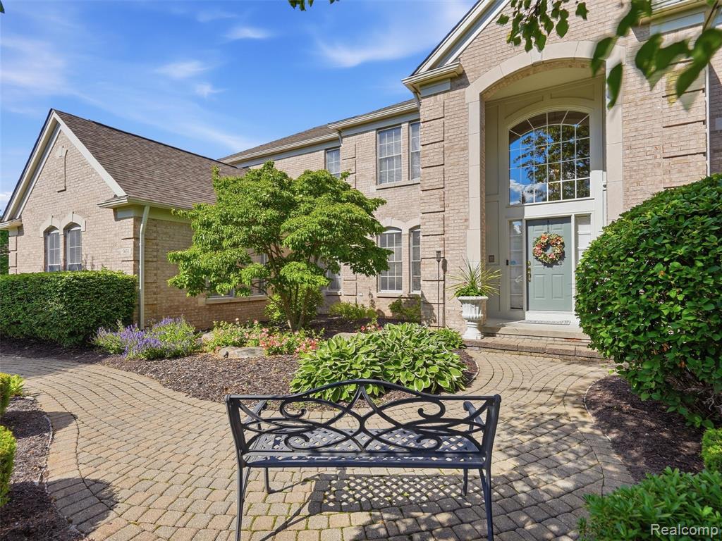 5631 Skye Court, Rochester, MI 48306 — Photo 6