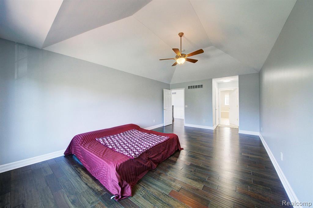 49169 Founders Court, Canton, MI 48187 — Photo 29
