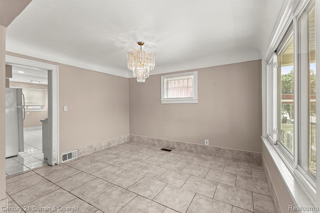 7026 Steadman Street, Dearborn, MI 48126 — Photo 10