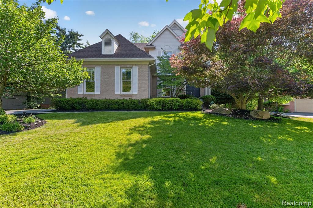 7359 Colchester Lane, West Bloomfield, MI — Photo 2