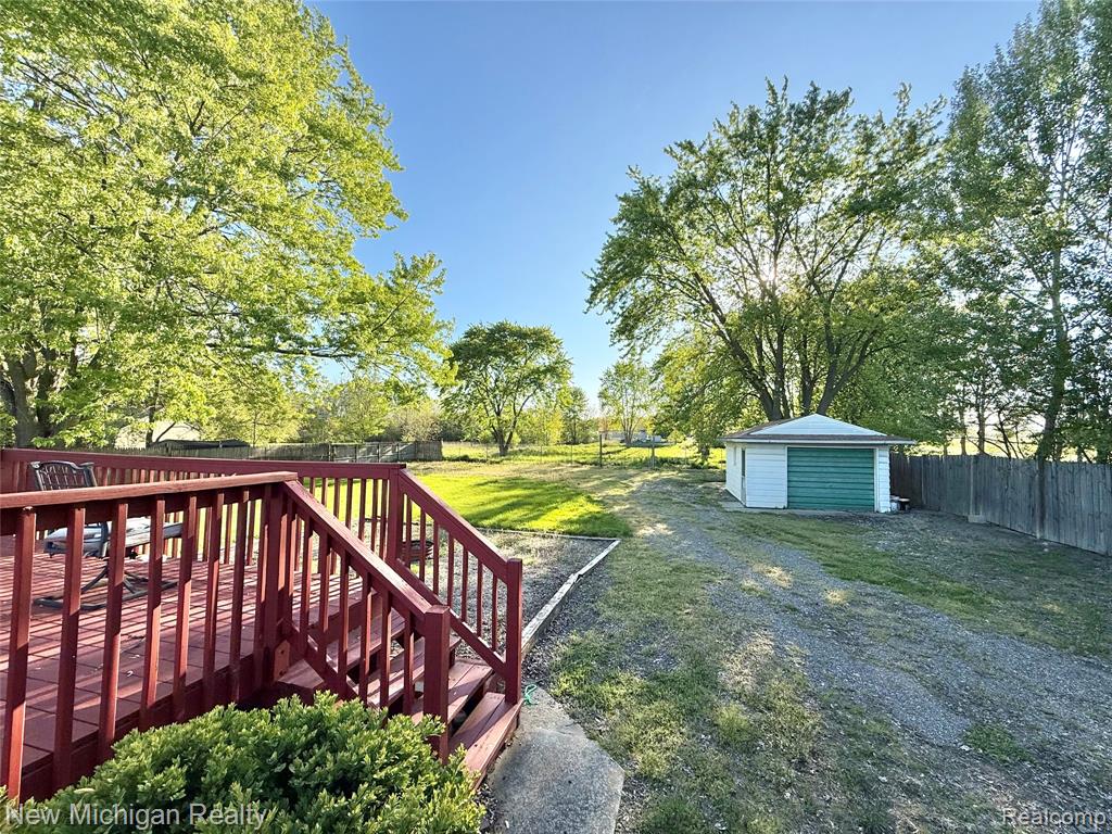 5288 Torrey Road, Mundy, MI 48507 — Photo 31