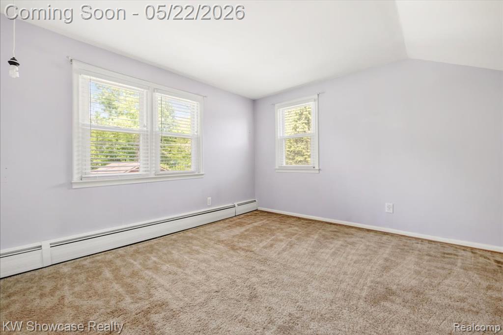 21105 Hugo Street, Farmington, MI 48336 — Photo 23