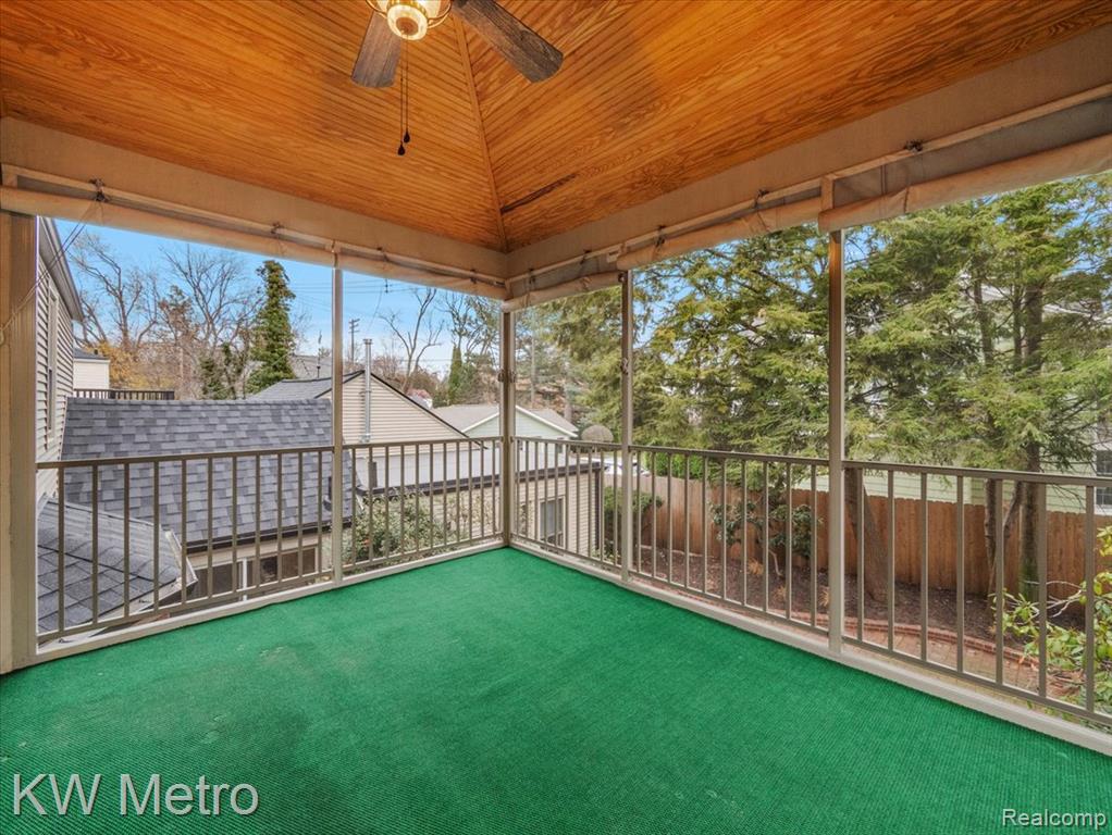 340 Kercheval Avenue, Grosse Pointe Farms, MI 48236 — Photo 23