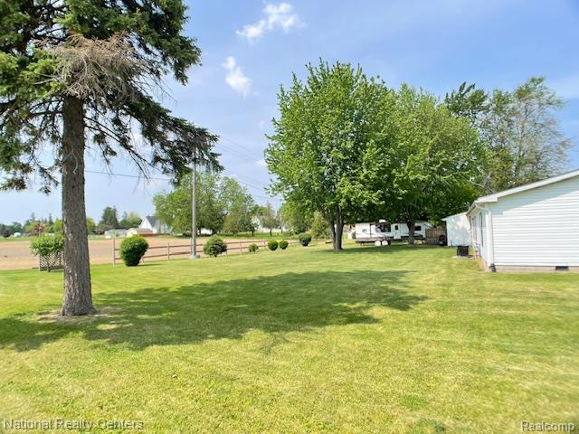 2538 Parrott Street, Deckerville, MI 48427 — Photo 15