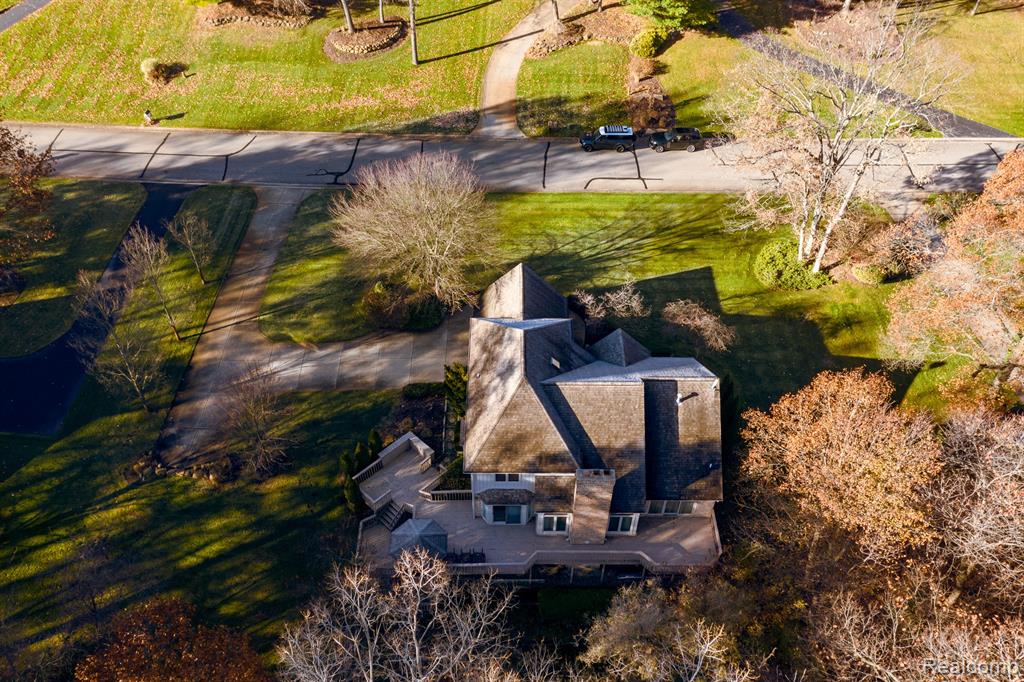 2321 Pine Hollow, Brighton, MI 48114 — Photo 42