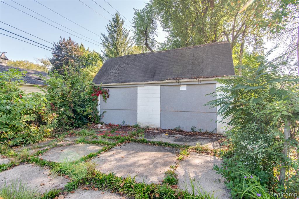 326 Eastlawn Street, Detroit, MI 48215 — Photo 48