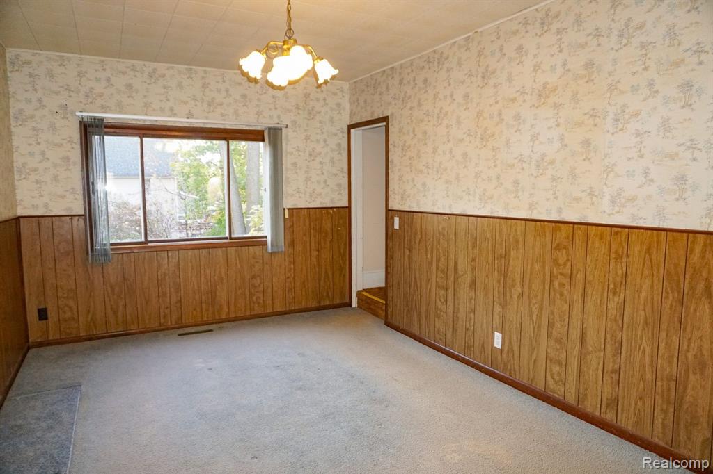 318 W MAPLE Street, Byron, MI 48418 — Photo 15