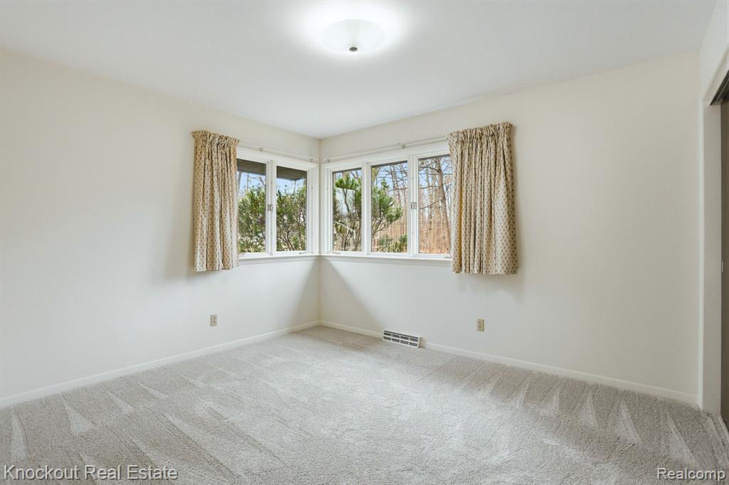 7301 W Ronrick Place, Frankenmuth, MI 48734 — Photo 26