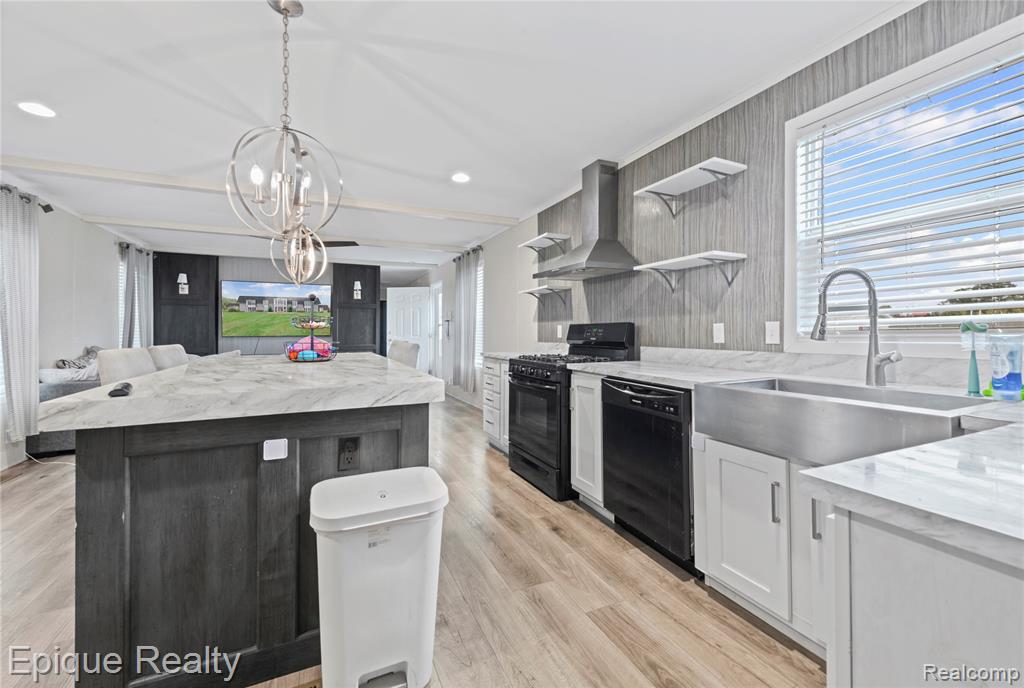 83 Elm Avenue, Highland, MI — Photo 10