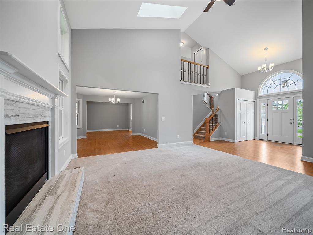 9687 SHELTERING OAKS Drive, Brighton, MI 48114 — Photo 11