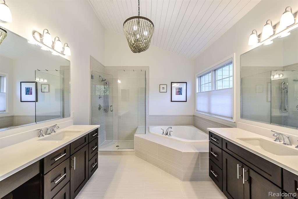 17905 BRIAR RIDGE Lane, Northville, MI 48168 — Photo 29
