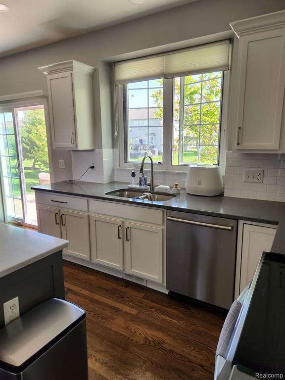 6691 LAKEWAY Street, Ypsilanti, MI 48197 — Photo 25