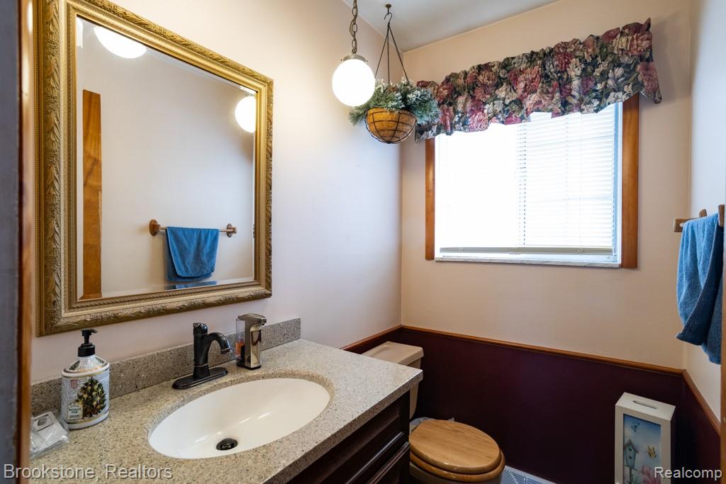 855 Illinois Street, Marysville, MI 48040 — Photo 12