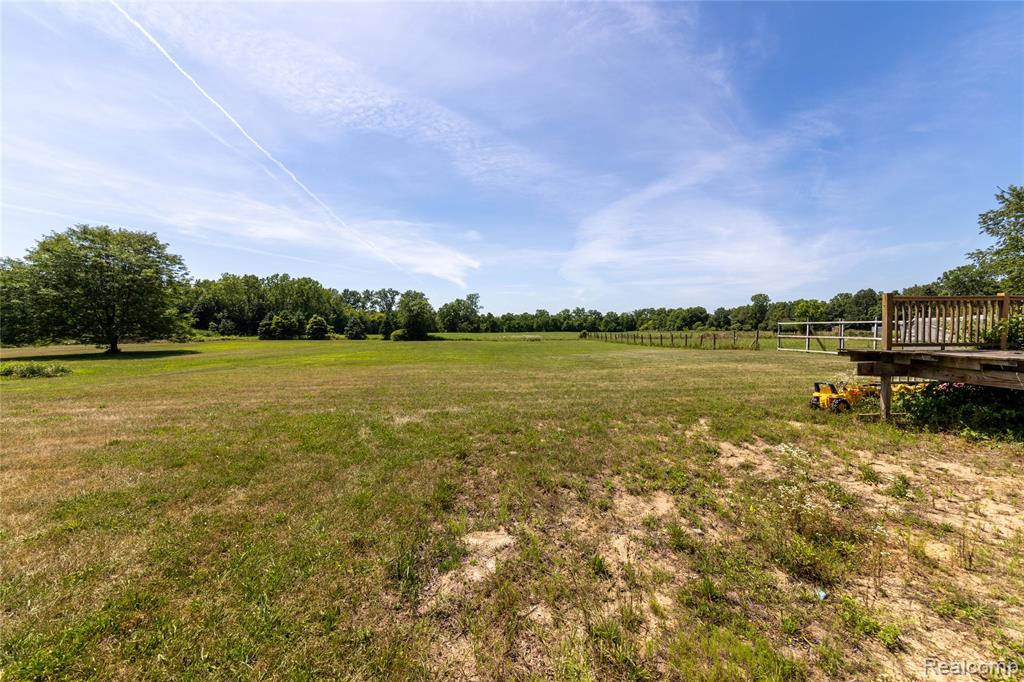 27750 Bell Road, New Boston, MI 48164 — Photo 17