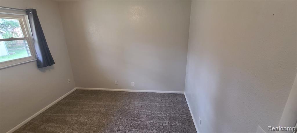 6962 Stockport Drive, Lambertville, MI 48144 — Photo 25
