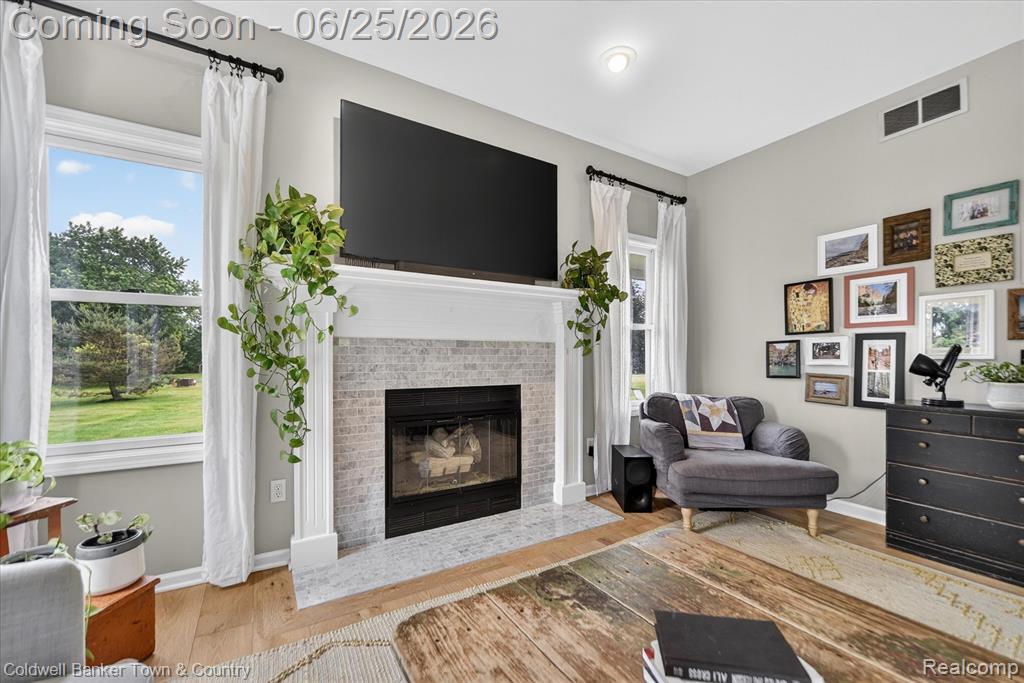 918 Gray Fox Court, Howell, MI 48843 — Photo 16