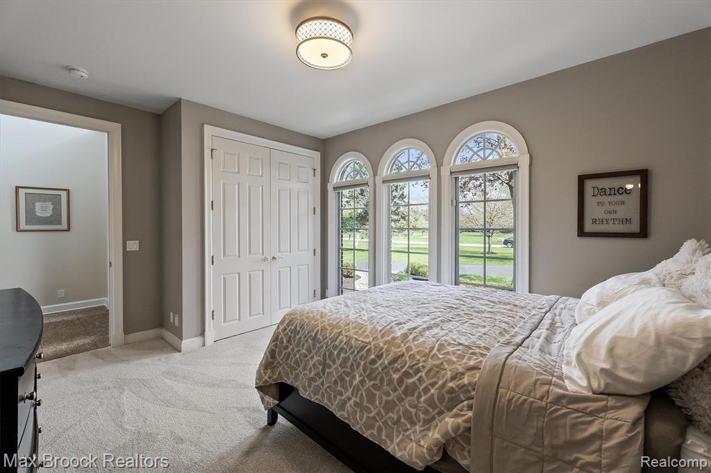 398 Shrewsbury Drive, Clarkston, MI 48348 — Photo 38