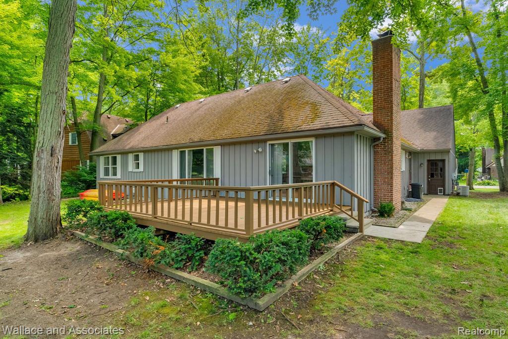 4290 GUILFORD Lane, Fort Gratiot, MI 48059 — Photo 42