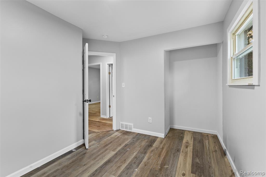 7608 Tulane Street, Taylor, MI 48180 — Photo 10