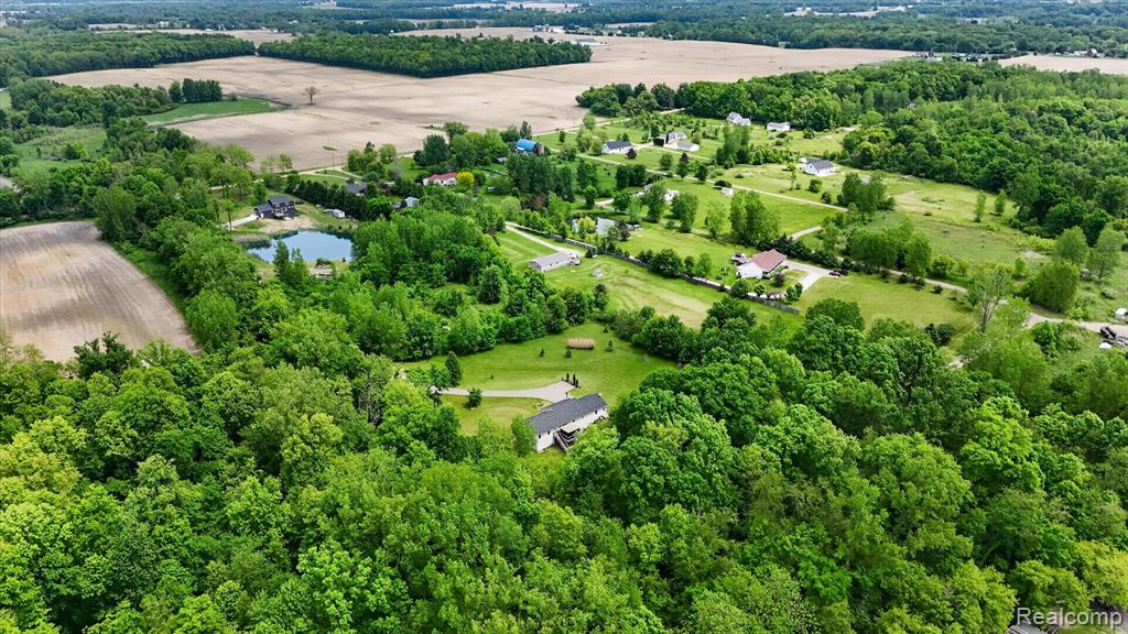 9565 Crofoot Road, Fowlerville, MI 48836 — Photo 60