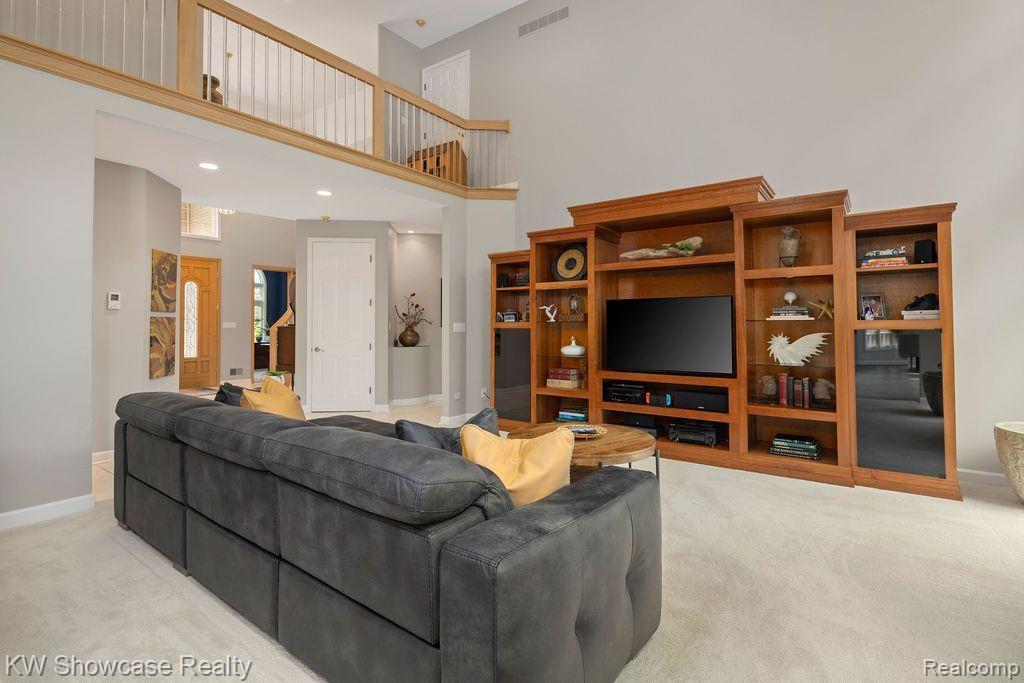 6061 TURNBERRY Drive, Commerce Twp, MI 48382 — Photo 14
