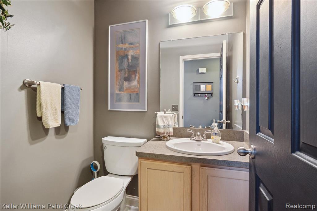 46044 ROYAL Drive, Chesterfield, MI — Photo 16