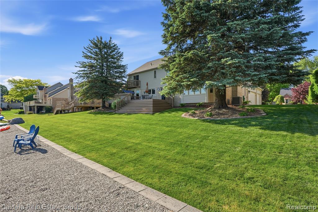 8915 Chestnut Run Drive, Utica, MI 48317 — Photo 49