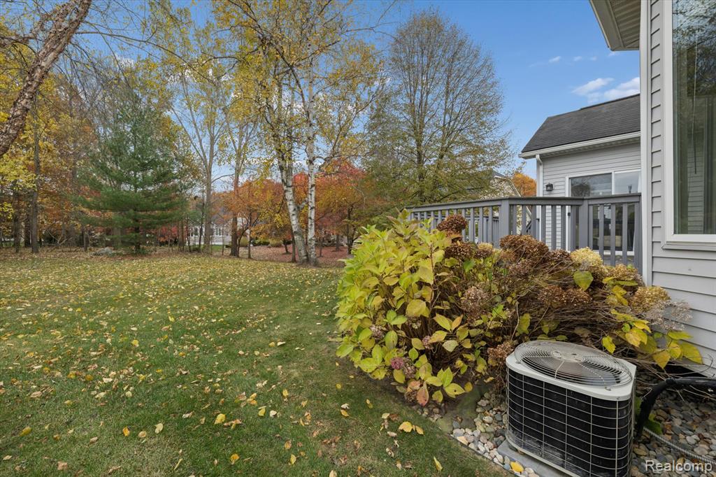 4035 Hillsdale Drive, Auburn Hills, MI 48326 — Photo 40
