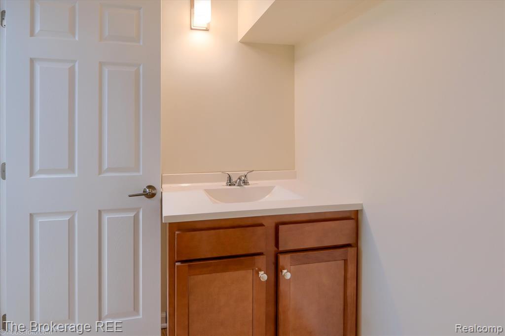 1077 Hadley Road, Lapeer, MI 48446 — Photo 43