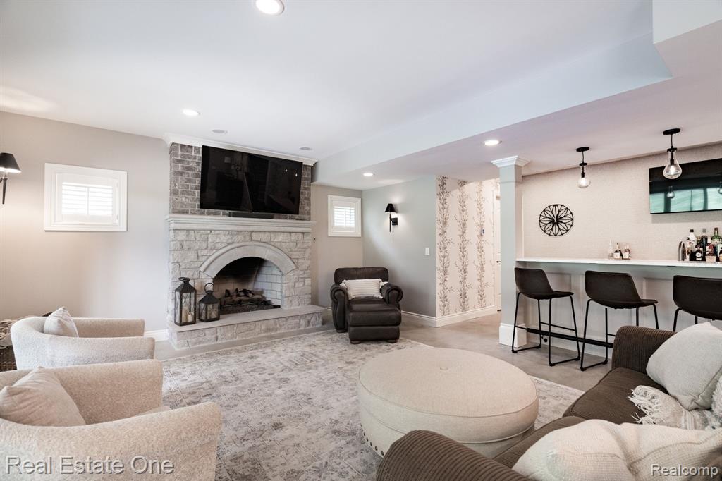 5525 Avington Parkway, Clarkston, MI 48348 — Photo 51