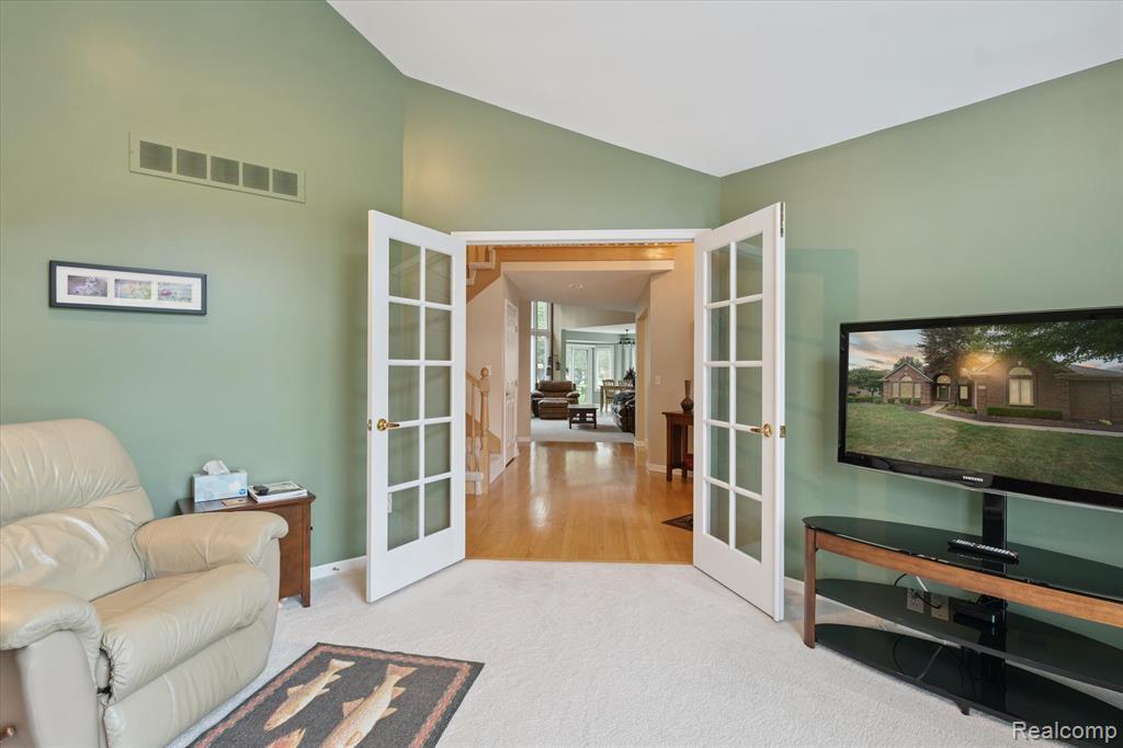 47509 Brockmor Drive, Shelby Twp, MI 48315 — Photo 21
