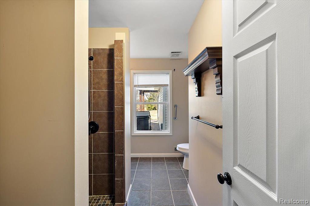4351 CORDLEY LAKE Road, Pinckney, MI 48169 — Photo 18