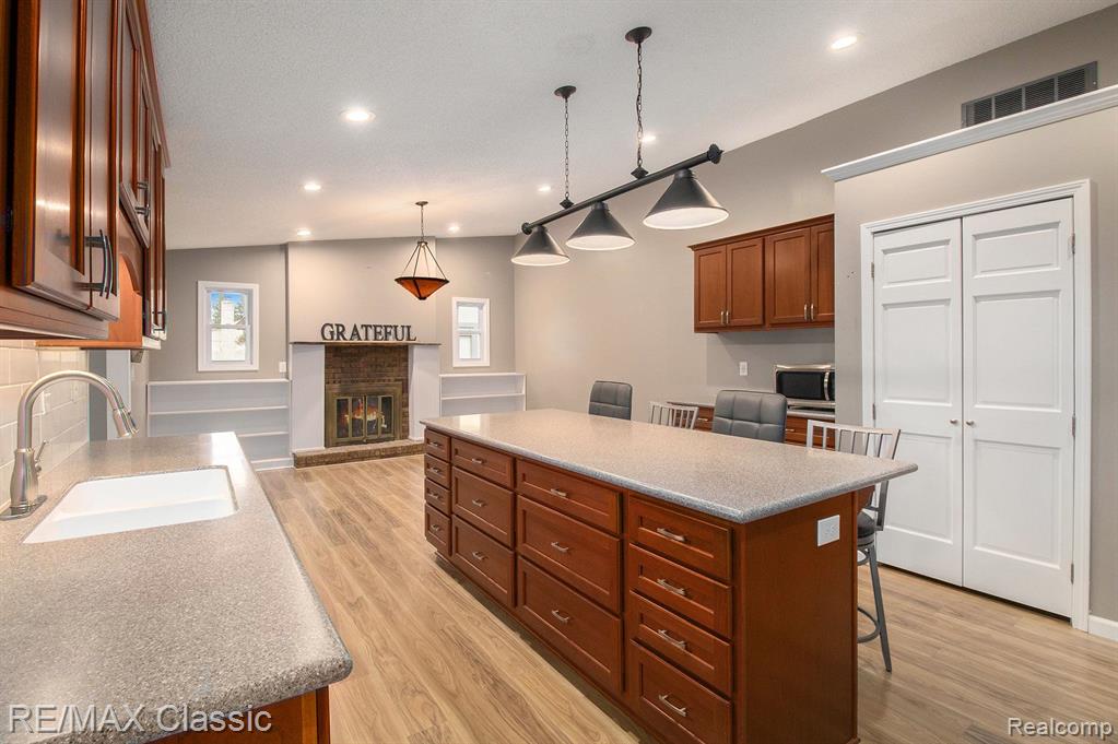 25714 BUCKMINSTER Drive, Novi, MI — Photo 6