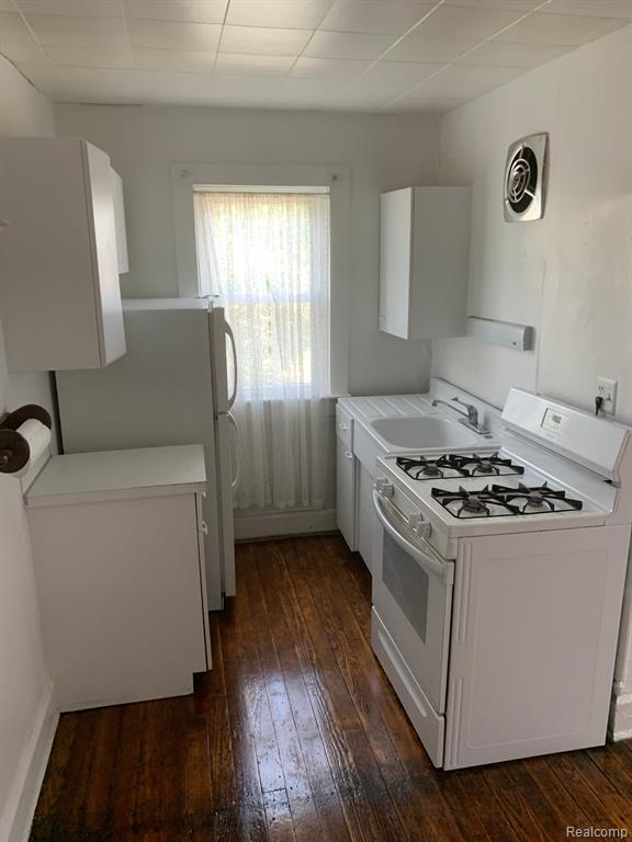 424 CRAPO Street, Flint, MI 48503 — Photo 30