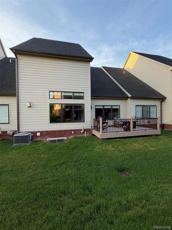 3604 Bay Harbor Drive, 78, Brighton, MI 48114 — Photo 40