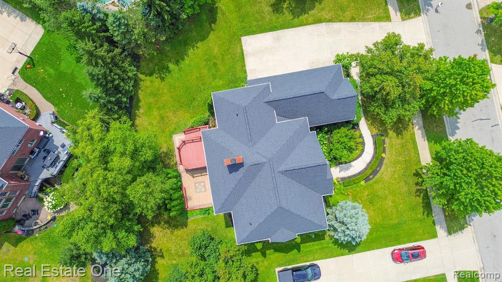 18090 Peninsula Way, Northville, MI 48168 — Photo 12