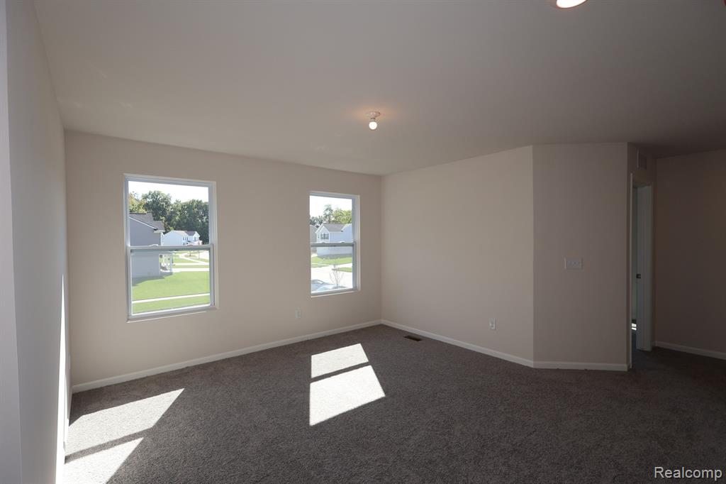 4320 Oak Street, Grand Blanc, MI 48439 — Photo 18