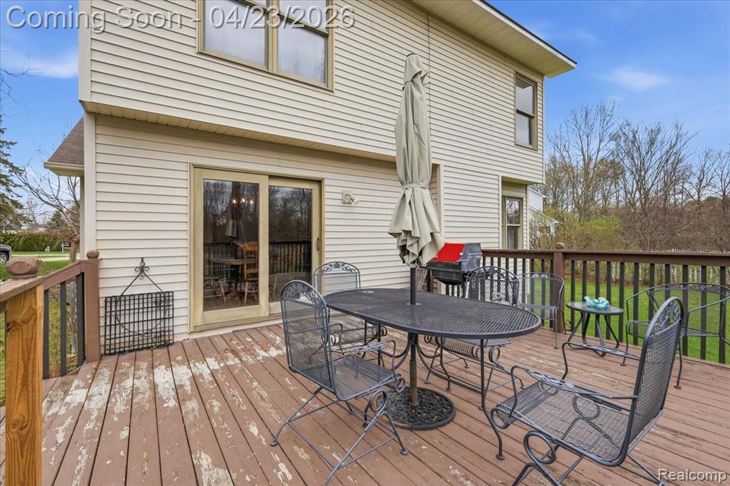 2309 Wood Creek Court, Burton, MI 48519 — Photo 41