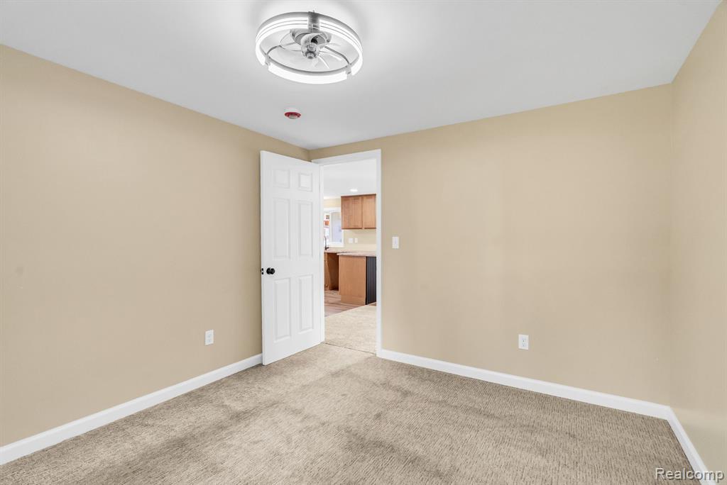 34 Pack Street, Croswell, MI 48422 — Photo 25