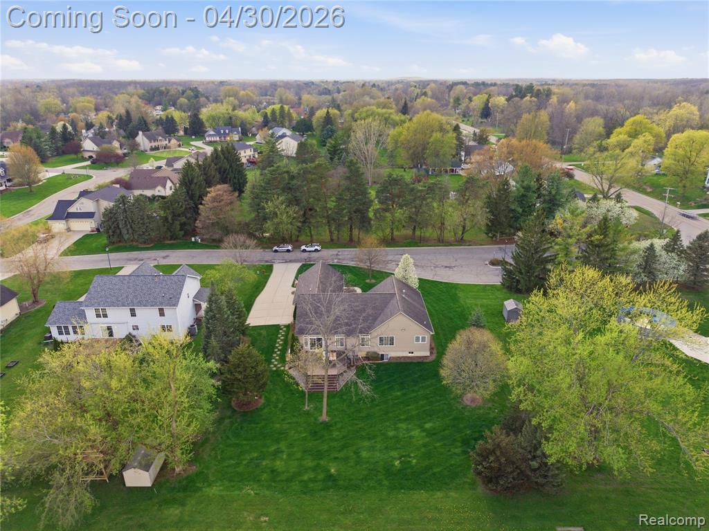 9031 Hidden Oaks Drive, Grand Blanc, MI 48439 — Photo 51