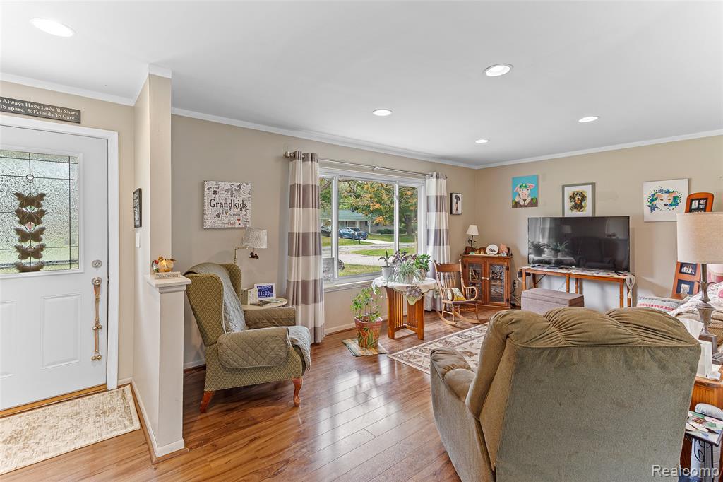 40610 Rock Hill Street, Novi, MI — Photo 5