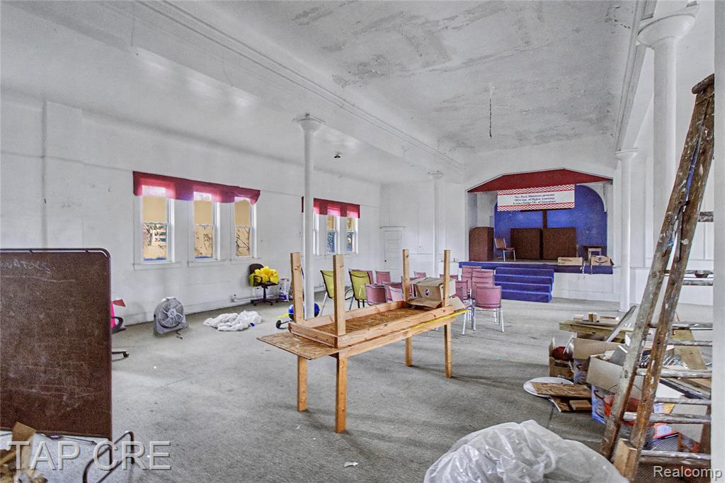 400 W Grand Boulevard, Detroit, MI 48216 — Photo 6