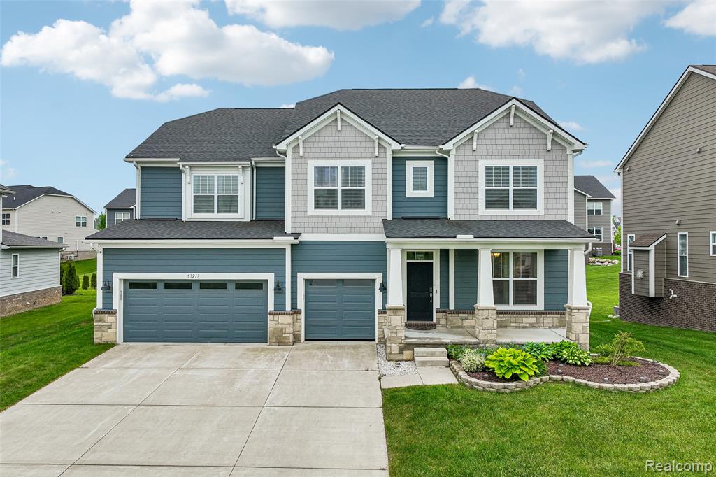 53217 Bay Laurel Lane, South Lyon, MI 48178